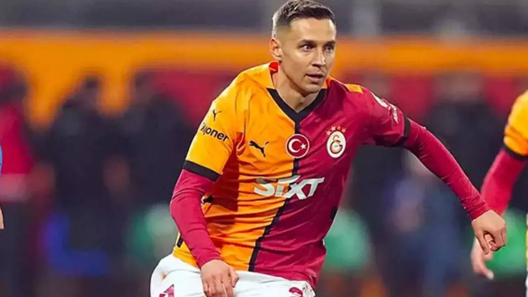 Okan Buruk 6 futbolcunun biletini kesti 6